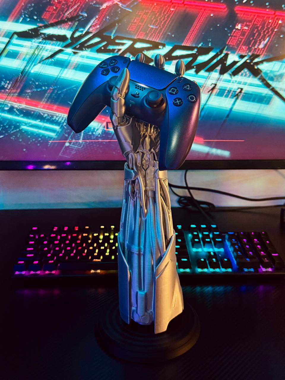 Тримач для геймпада й навушників в стилі Cyberpunk