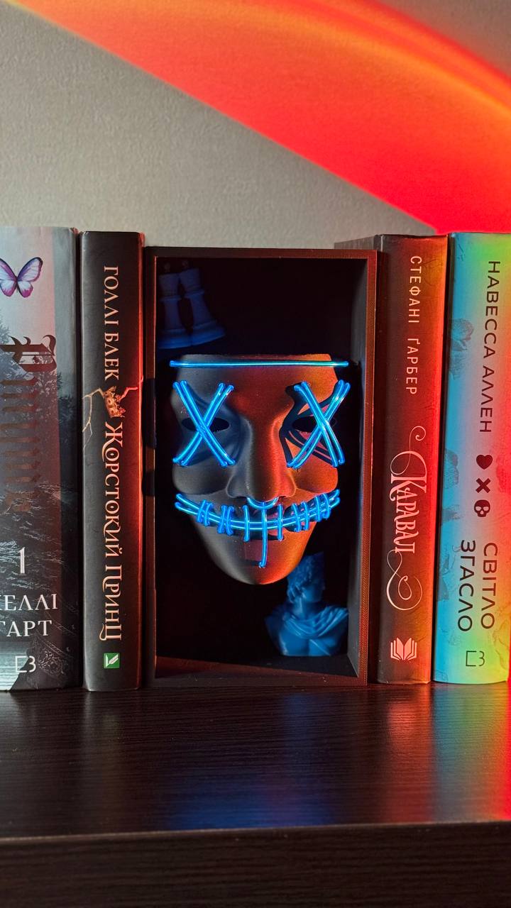 Book Nook «Маска» з LED-підсвіткою — Legacy of Gods - Зображення 3