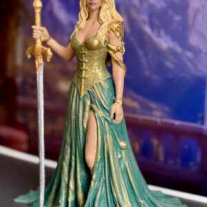 Фігурка Aelin з мечем — Throne of Glass