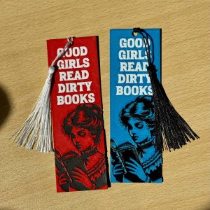 Закладинка «Good Girls Read Dirty Books»